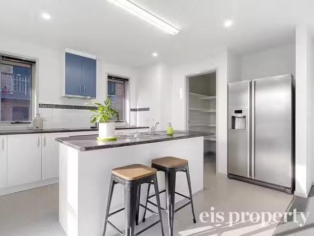Rental! 2/77 Oakdowns Parade, Oakdowns, TAS 7019