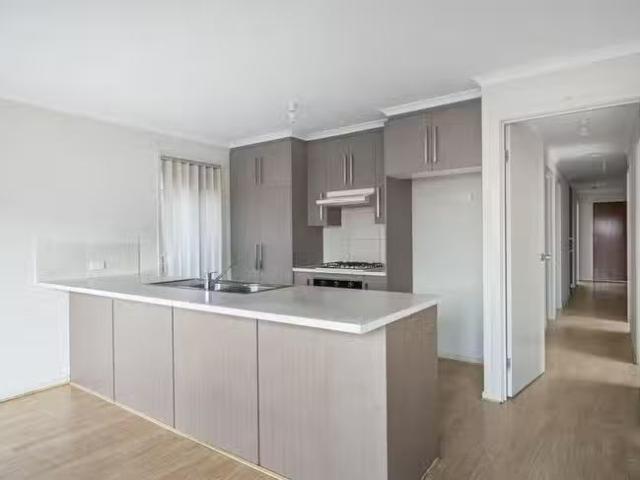 Cozy 2/78 80 Halsey Road, Elizabeth East, SA 5112