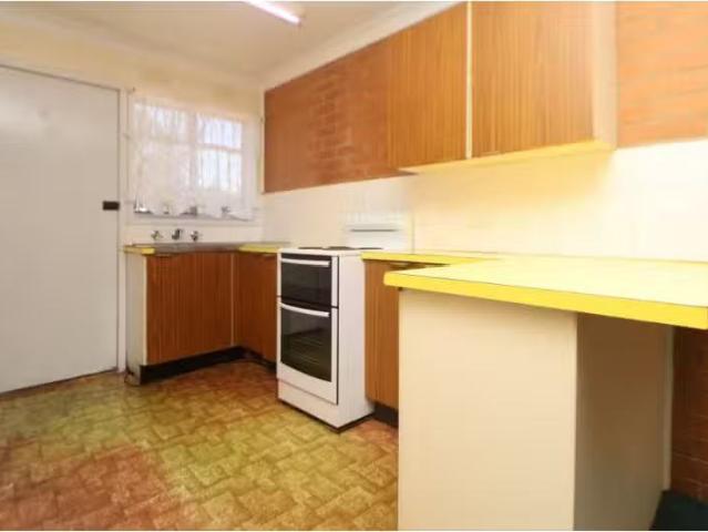 Just in! 2/87 Raye Street, Tolland Apartment for rent Listed.