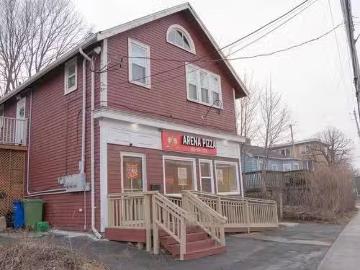 House to rent in Halifax