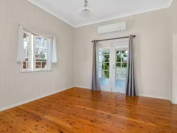 Deal! 28 Baragoola Street, Coorparoo, QLD 4151