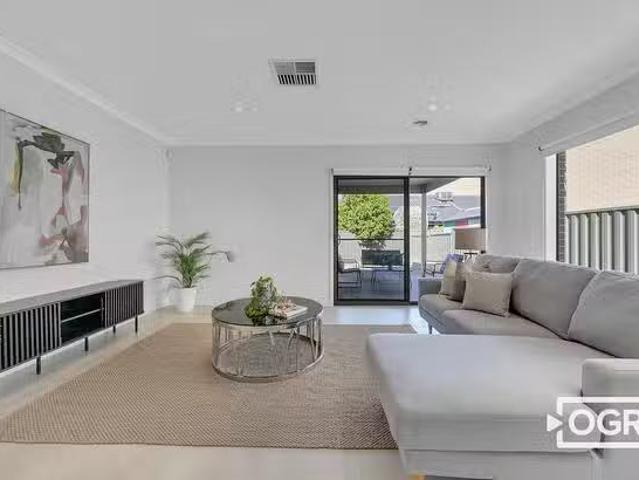 Just in! 28 Blackcurrant Circuit, Mernda, VIC 3754