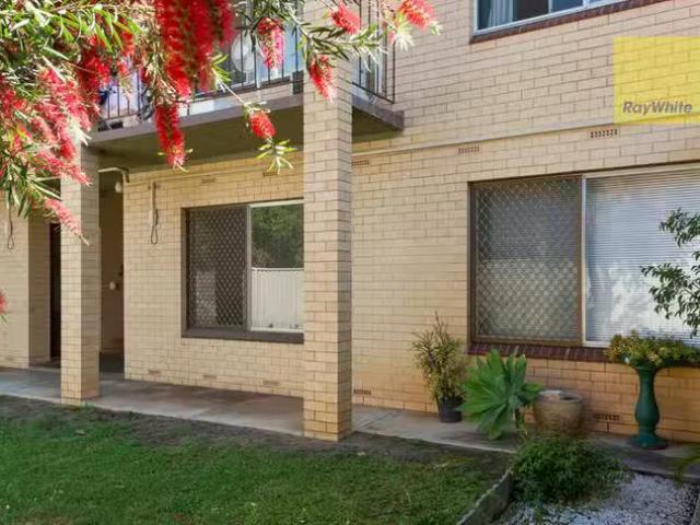 For Rent! 2/8 Jeffrey Street, Brooklyn Park, SA 5032