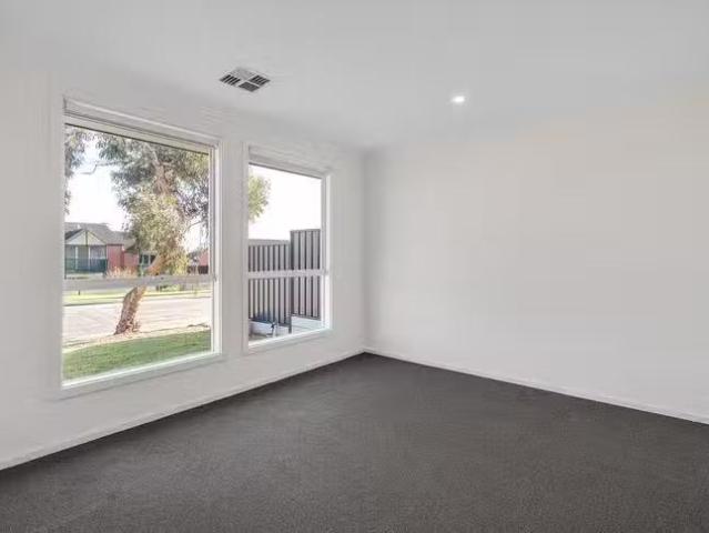 Cheap 28B fishdoo Avenue, Ingle Farm, SA 5098