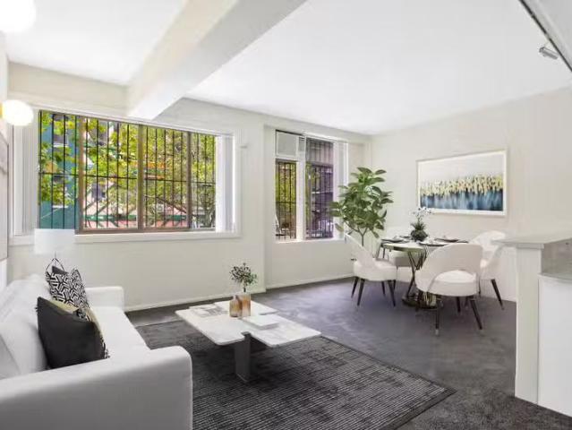 Charming 2/99 Darlinghurst Road, Potts Point NSW 2011