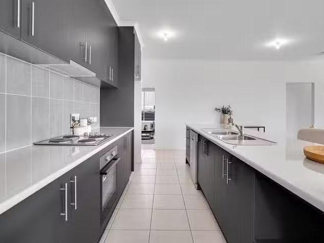 Cozy 2 Mattner Road, Mount Barker, SA 5251
