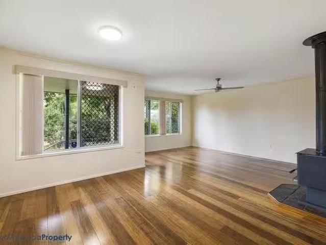 New 2 Meadow Court, Centenary Heights, QLD 4350