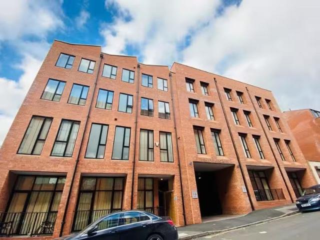 Rental! 2 BA 2 bedroom apartment for rent in 41 Tenby Heights.