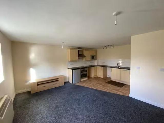 New 2 BA 2 bedroom apartment for rent in Park Lodge, Beardwood.