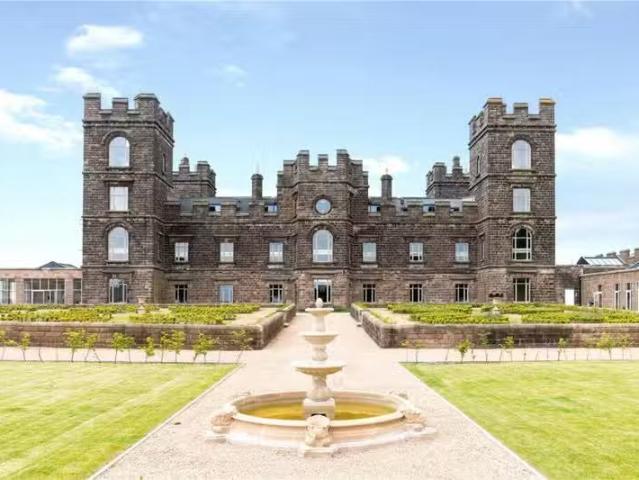 Just in! 2 BA 2 bedroom duplex for rent in Riber Castle, Riber.