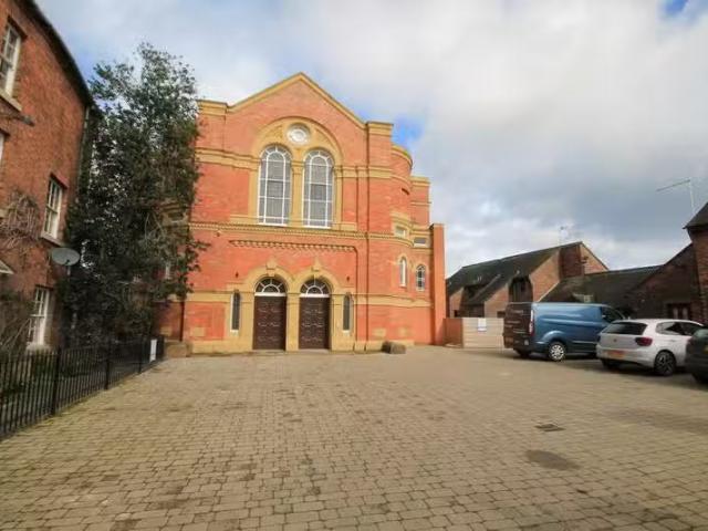 Cozy 2 BA 3 bedroom apartment for rent in The Wesleyan, Hospit.