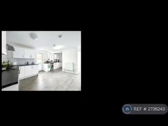 Cheap 2 BA 3 bedroom semi detached house for rent in Alcote Gr.