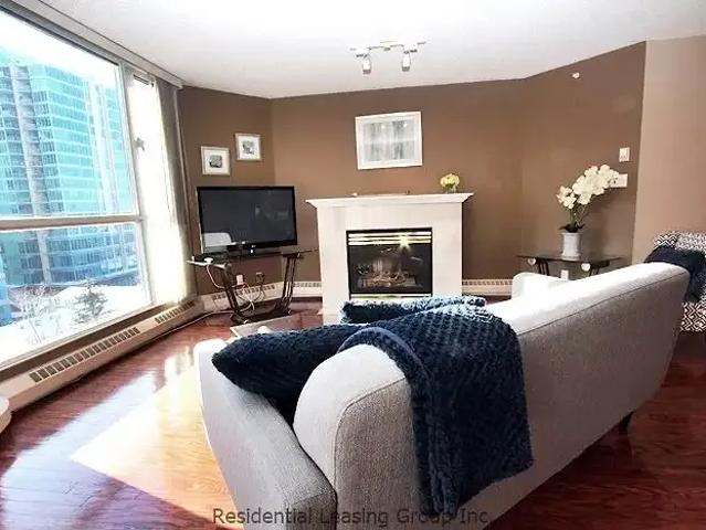 For Rent 2 Bedroom Condo Calgary AB DS105580844