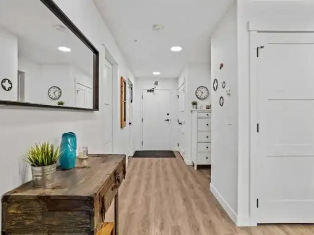 For Rent 2 Bedroom Condo Canmore AB DLS105526032