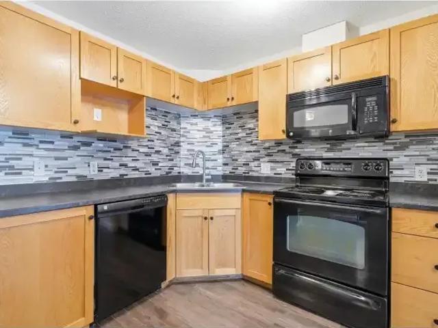 For Rent 2 Bedroom Condo Edmonton AB DS105435105