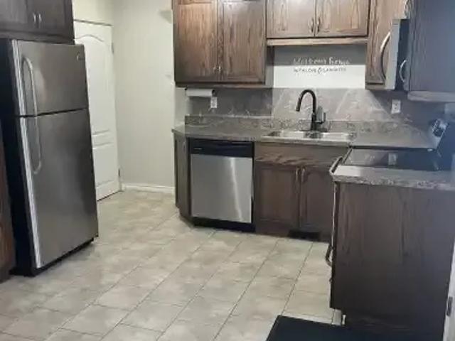 For Rent 2 Bedroom Condo Hinton AB DS105782177