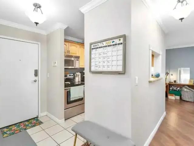 For Rent 2 Bedroom Condo Sylvan Lake AB DLS105378207