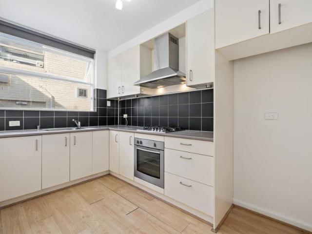 For Rent 2 Bedroom Apartment Malvern East VIC DS102760502