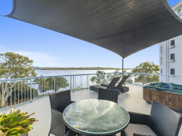 For Rent 2 Bedroom Apartment Maroochydore QLD DS103576922