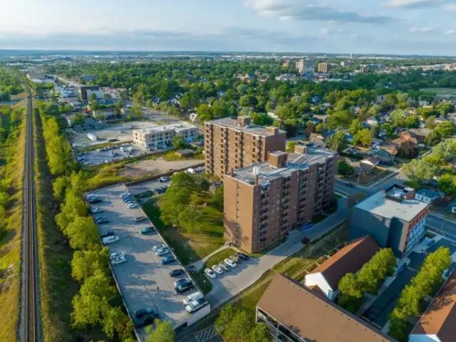 For Rent 2 Bedroom Apartment Milton ON DS98784767