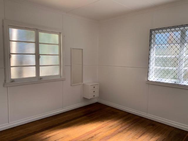 For Rent 2 Bedroom Apartment Nambour QLD DS104040897