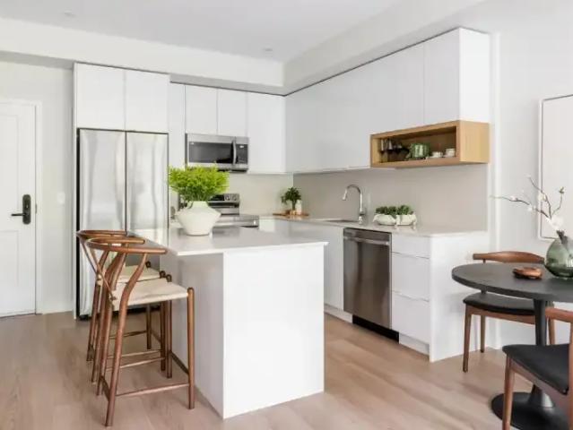 For Rent 2 Bedroom Apartment Nanaimo BC DS102914686
