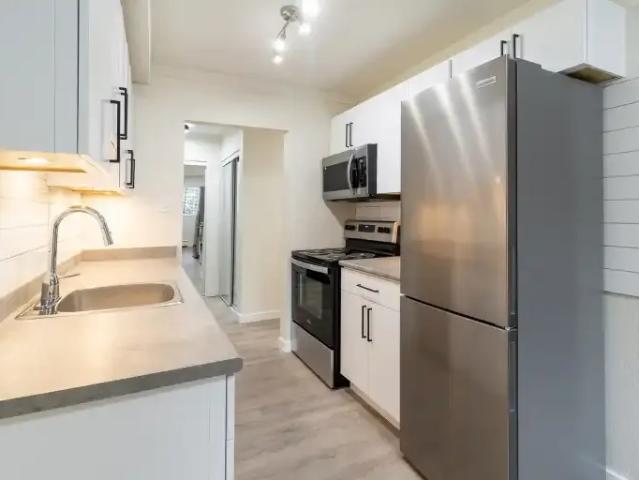 For Rent 2 Bedroom Apartment Nanaimo BC DS104637565