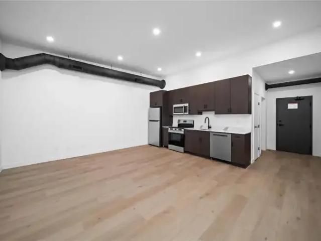 For Rent 2 Bedroom Apartment Neepawa MB DS103920595