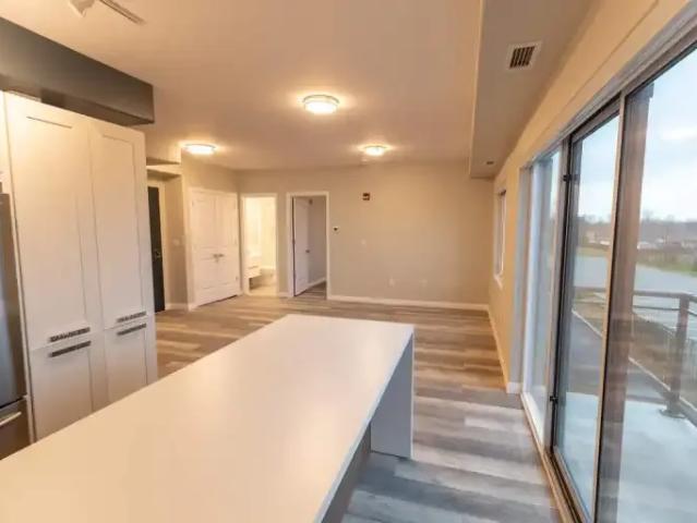 For Rent 2 Bedroom Apartment Niagara Falls ON DS100007066