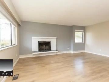 For Rent 2 Bedroom Apartment North Vancouver BC DS102915095