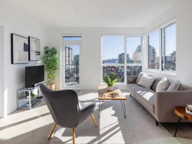 For Rent 2 Bedroom Apartment North Vancouver BC DS103770422