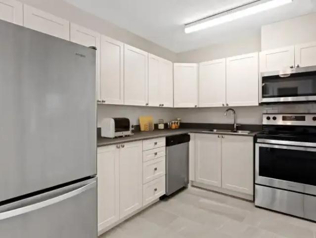 For Rent 2 Bedroom Apartment Ottawa ON DS102770557