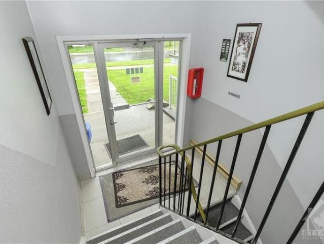 For Rent 2 Bedroom Apartment Ottawa ON DS103594062