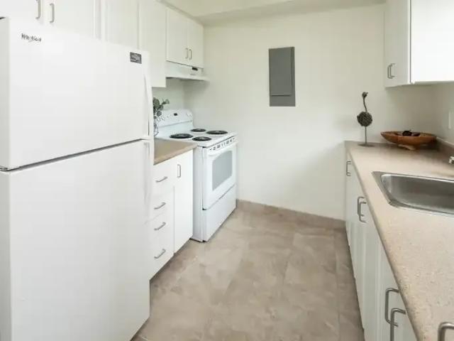 For Rent 2 Bedroom Apartment Ottawa ON DS105086798