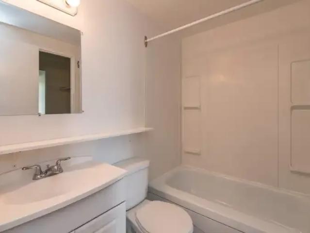 For Rent 2 Bedroom Apartment Ottawa ON DS105100483