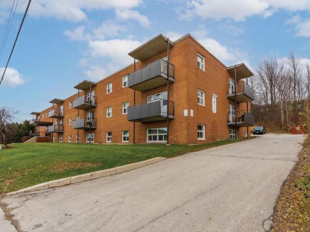 For Rent 2 Bedroom Apartment Owen Sound ON DS91040484