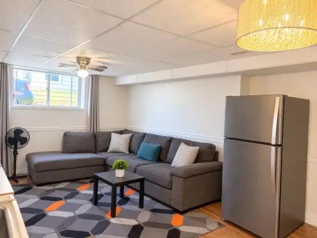 For Rent 2 Bedroom Apartment Olds AB DS106181317
