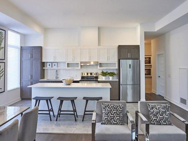 For Rent 2 Bedroom Apartment Orleans ON DS96586841