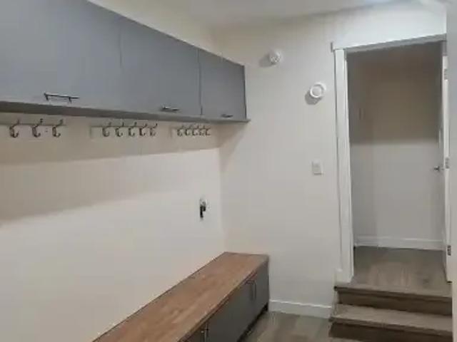 For Rent 2 Bedroom Apartment Airdrie AB DLS105167412