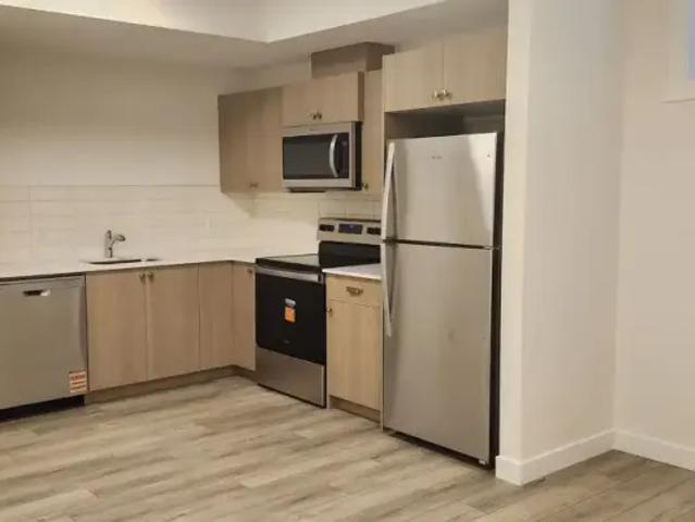 For Rent 2 Bedroom Apartment Airdrie AB DS104182804