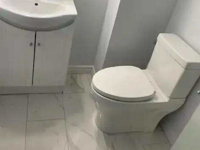 For Rent 2 Bedroom Apartment Ajax ON DLS102629472