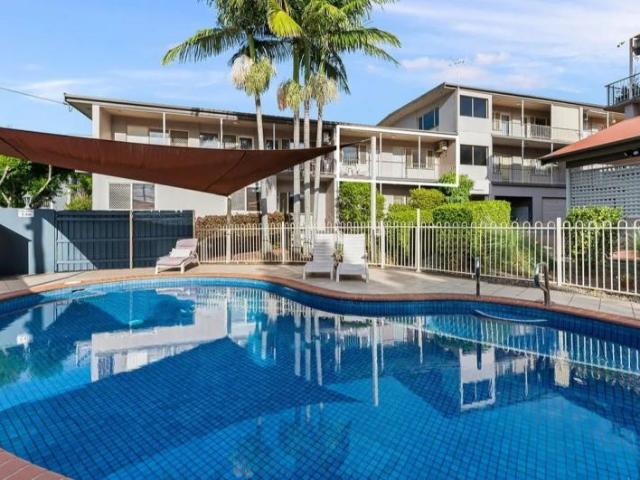 For Rent 2 Bedroom Apartment Albion QLD DS105605795