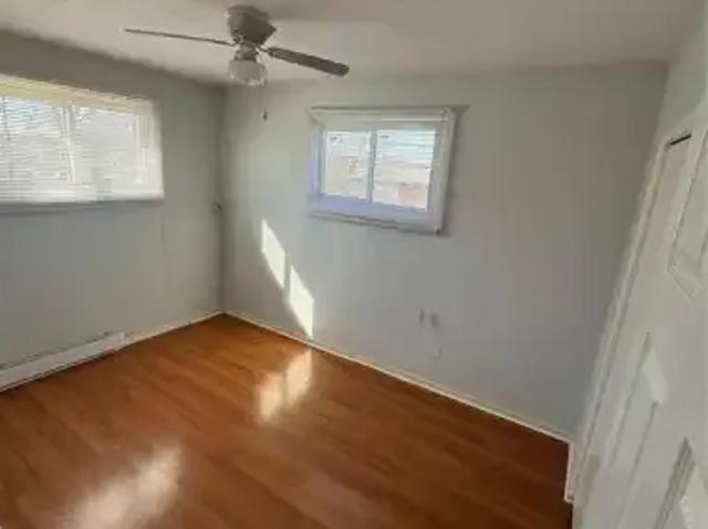 For Rent 2 Bedroom Apartment Amherstburg ON DS105394923