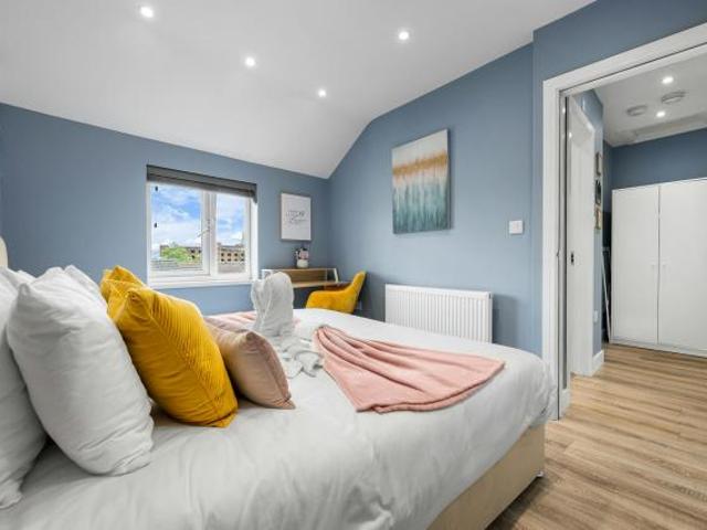 For Rent 2 Bedroom Apartment Bedford Bedford DS77927917