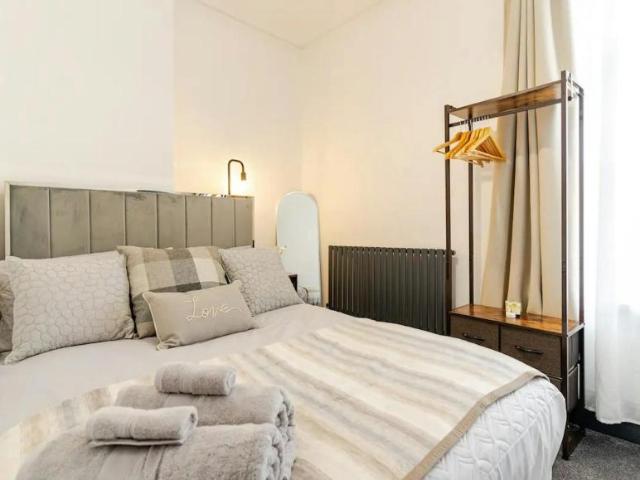 For Rent 2 Bedroom Apartment Birmingham Birmingham DLS104889713