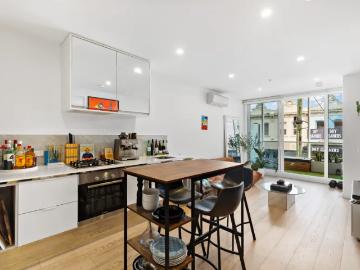 For Rent 2 Bedroom Apartment Brighton VIC DS102277461