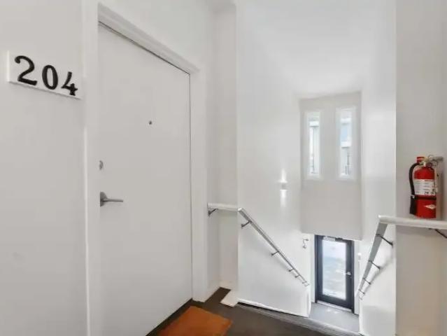 For Rent 2 Bedroom Apartment Calgary AB DLS105047872