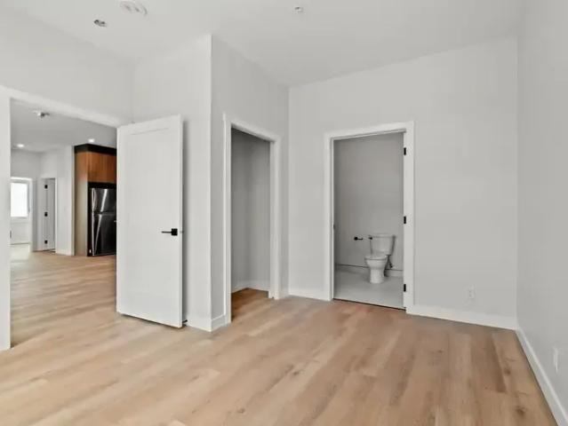For Rent 2 Bedroom Apartment Calgary AB DS93179474