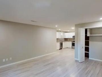 For Rent 2 Bedroom Apartment Calgary AB DS102883519