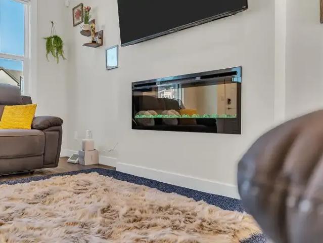 For Rent 2 Bedroom Apartment Calgary AB DS103594285